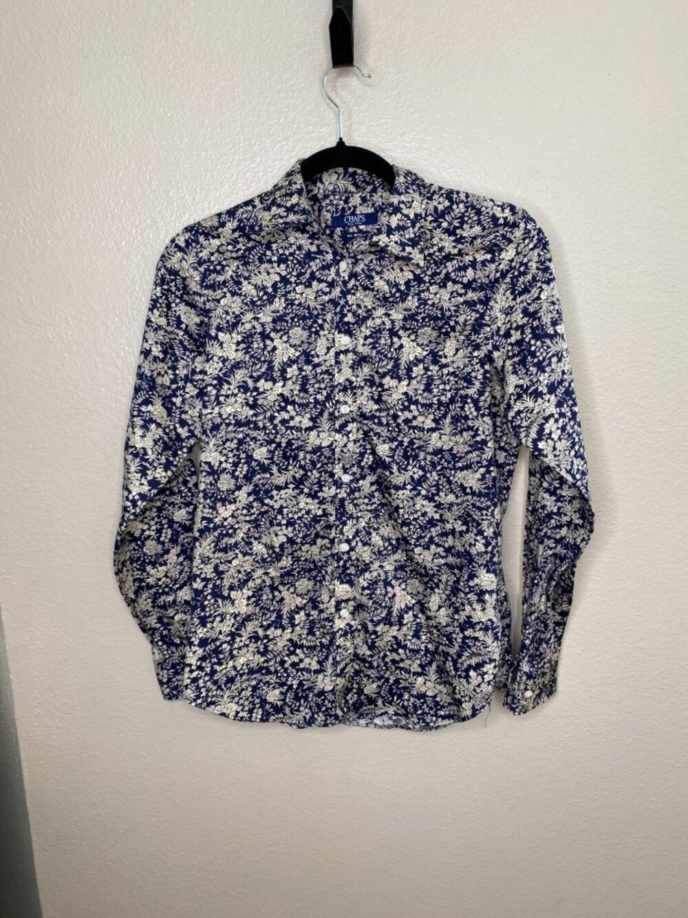 Chaps Womens Navy & White Floral Button-Up Shirt No-Iron 100% Cotton Size Small